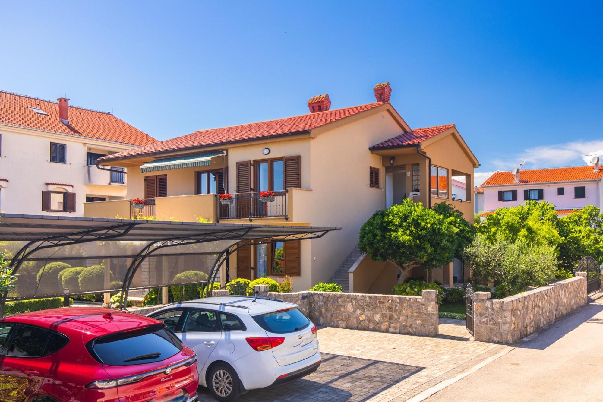 Apartmani Pina Krk Town Exterior foto
