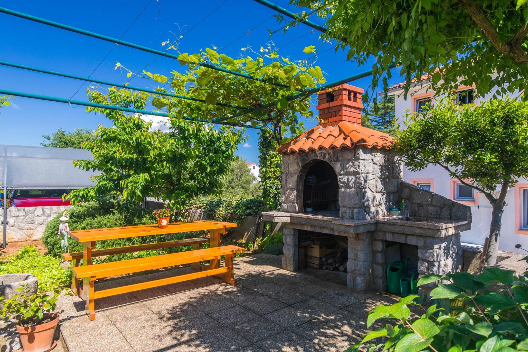 Apartmani Pina Krk Town Exterior foto